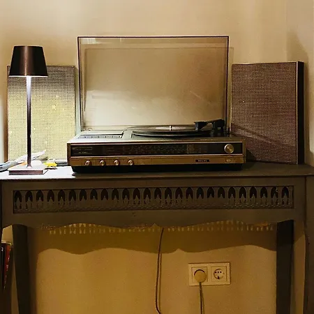 Vintner Apartment *