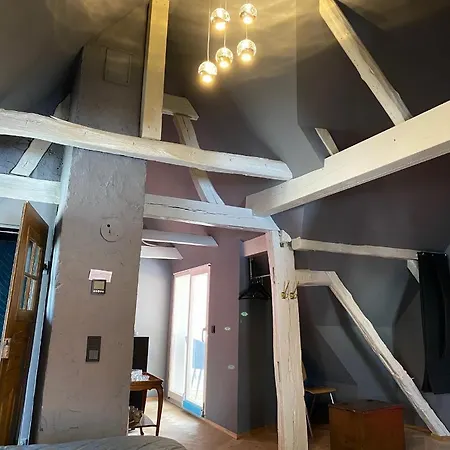 Apartment Vintner *