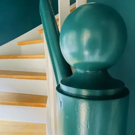 Vintner Apartment